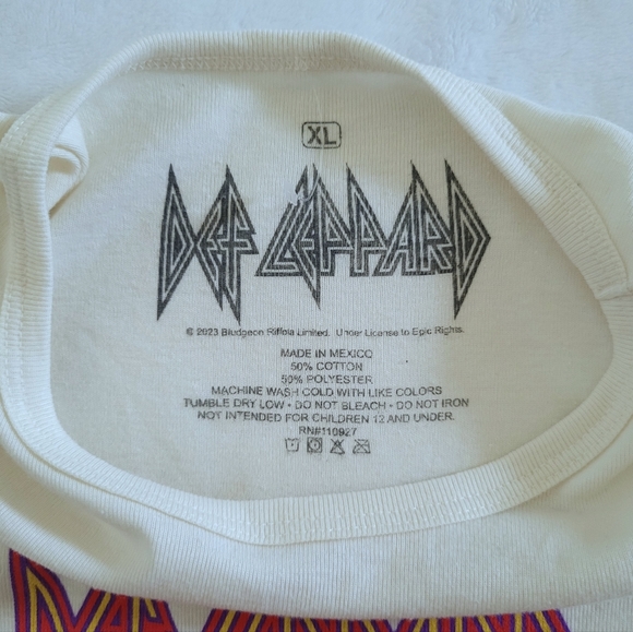 Def Leppard🐆 Muscle💪 Tee - NWOT - Picture 5 of 12